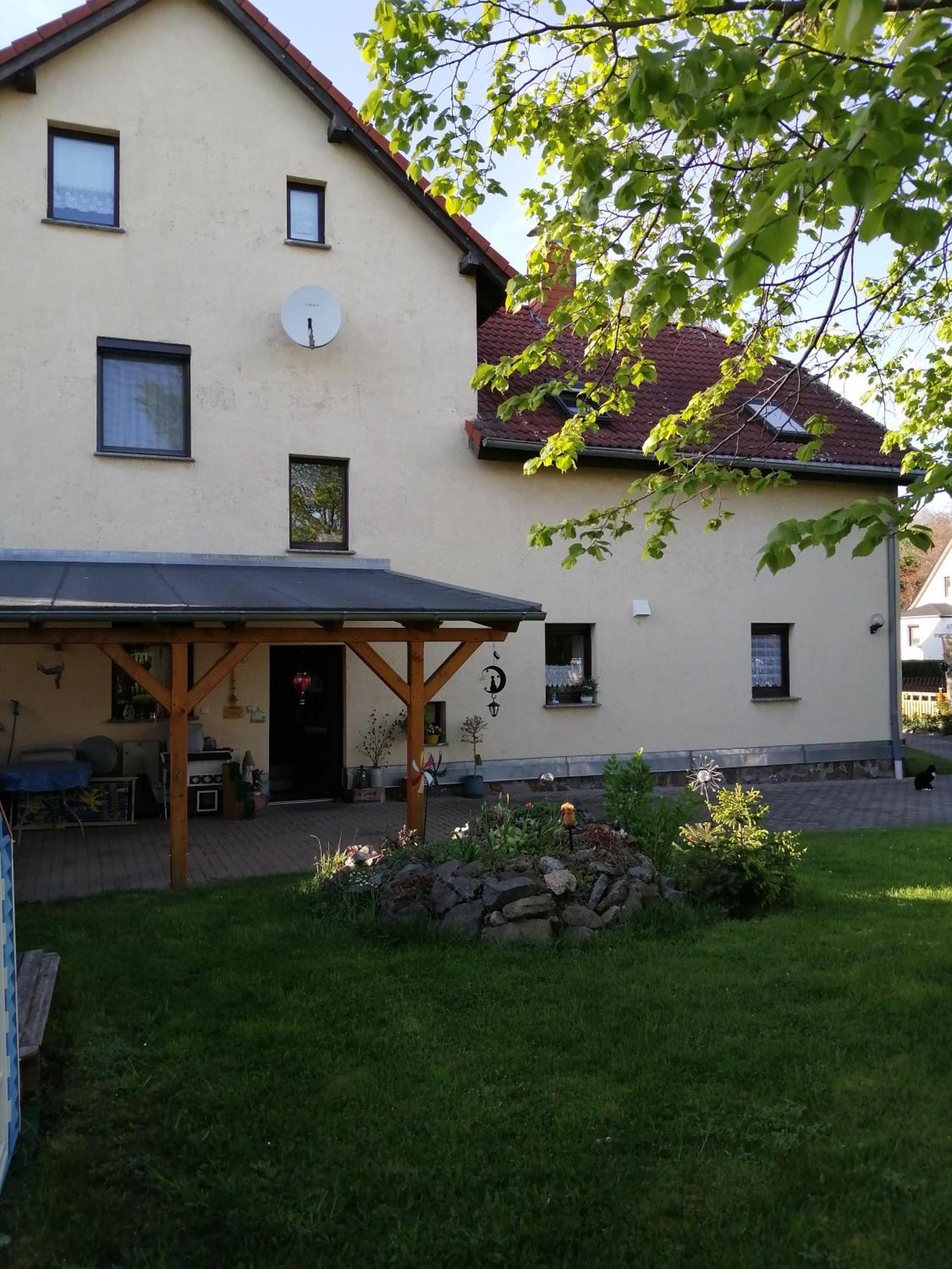 Ferienwohnung Moni Kitzscher Bagian luar foto